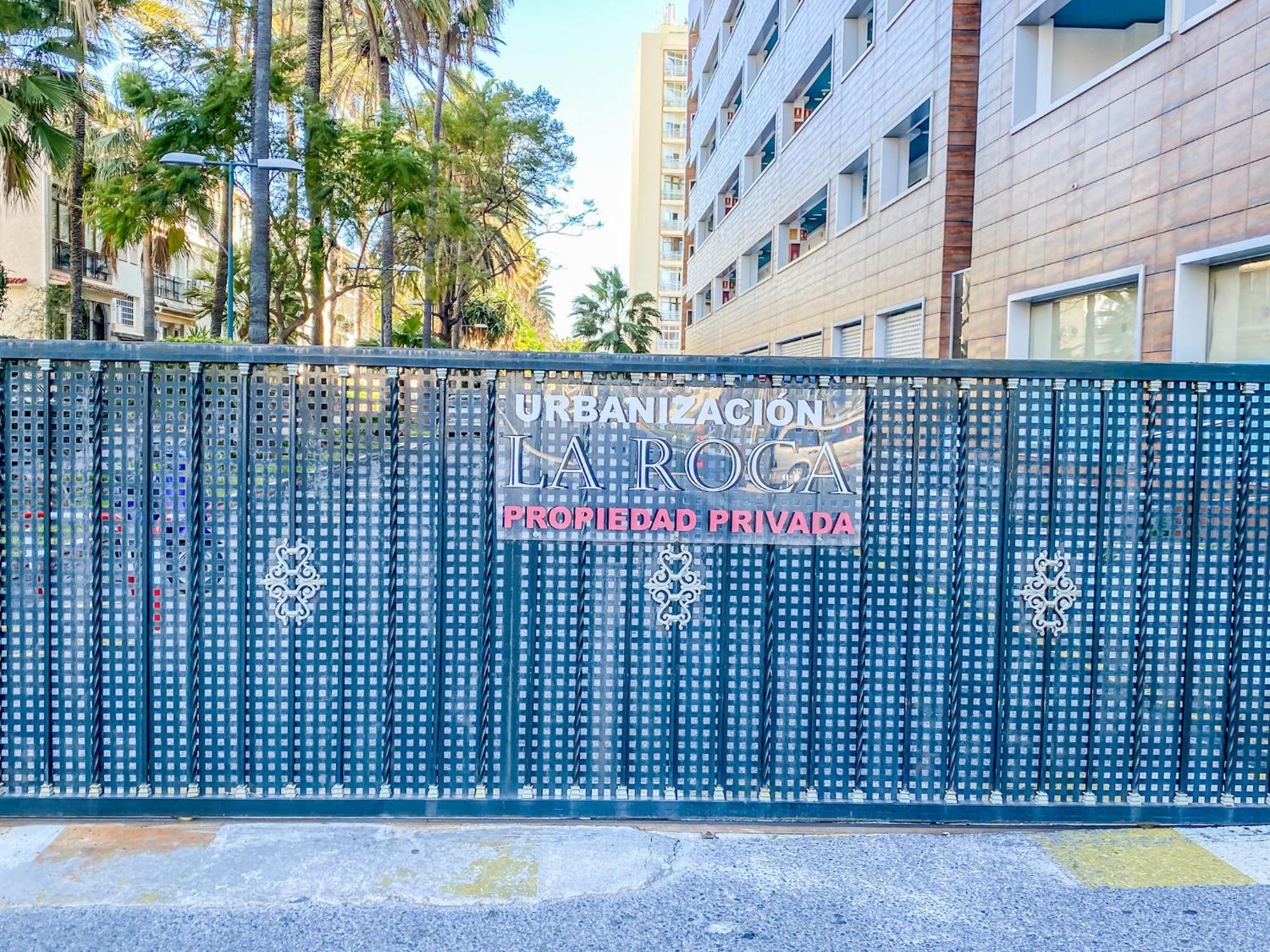 Apartamento Roca Chica - Parking - Frente Playa - Terraza - Wifi - Bajondillo y Carihuela Torremolinos Exterior foto