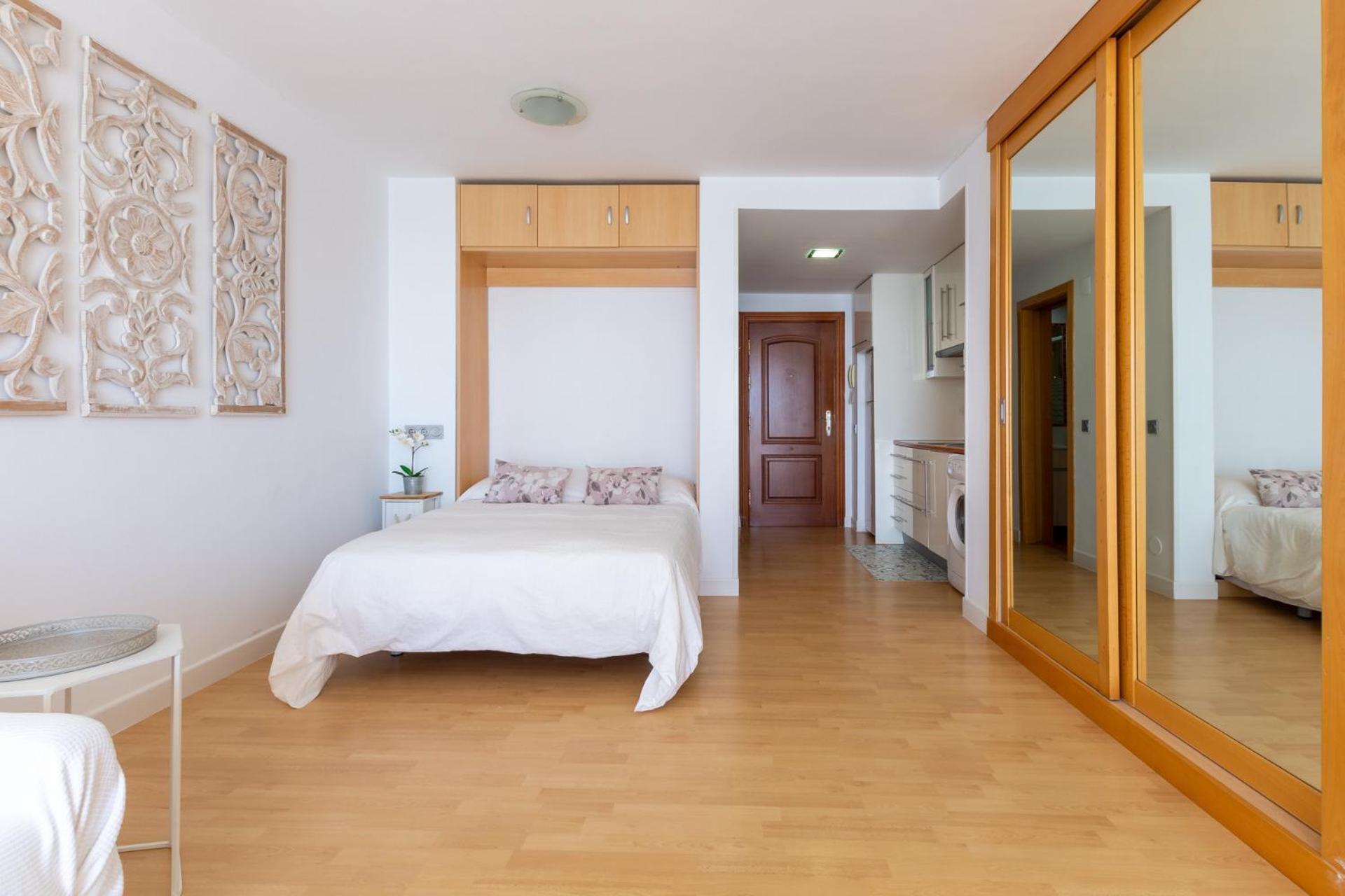Apartamento Roca Chica - Parking - Frente Playa - Terraza - Wifi - Bajondillo y Carihuela Torremolinos Exterior foto